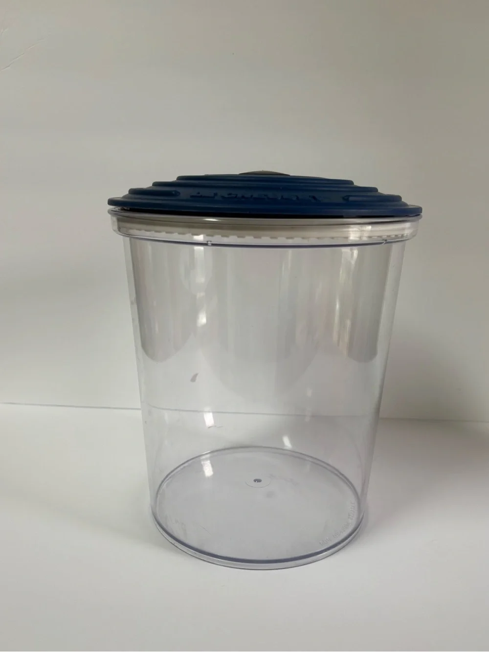 Le Creuset 3.5L Seal & Store Airtight Canister